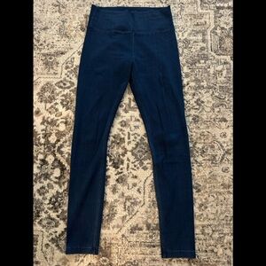 TNA jean leggings size medium